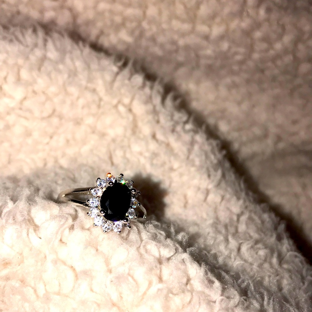 New Black Onyx 925 Sterling Silver White diamonds ring